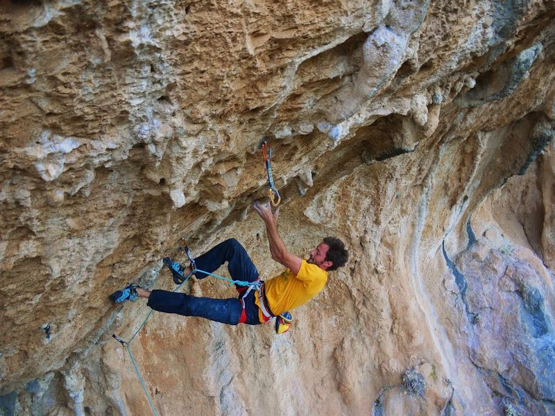 Climbing Shoes: How to Select the Best Fit for Your Skill Level and Climbing Style